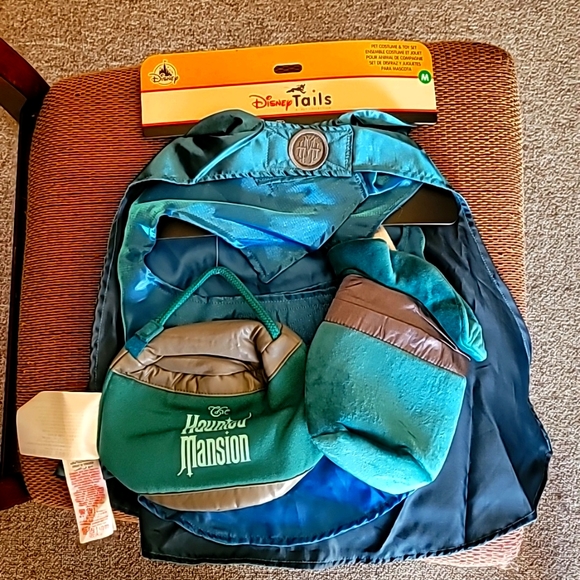 Disney Tails The Haunted Mansion Hatbox Ghost Pet Costume - Picture 6 of 8